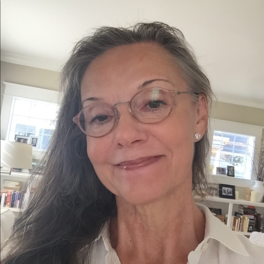 Meet your Posher, Rebekah